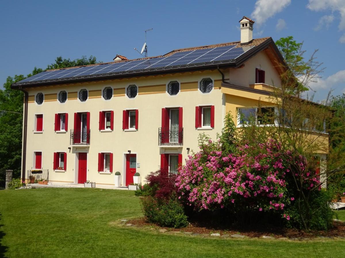 Delizioso Appartamento Feltre Bagian luar foto